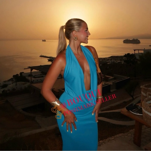 BLOGGERS FAV ZARA BLUE DRAPED HALTER DRESS - Picture 8 of 9